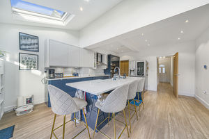 Photo 10- click for photo gallery